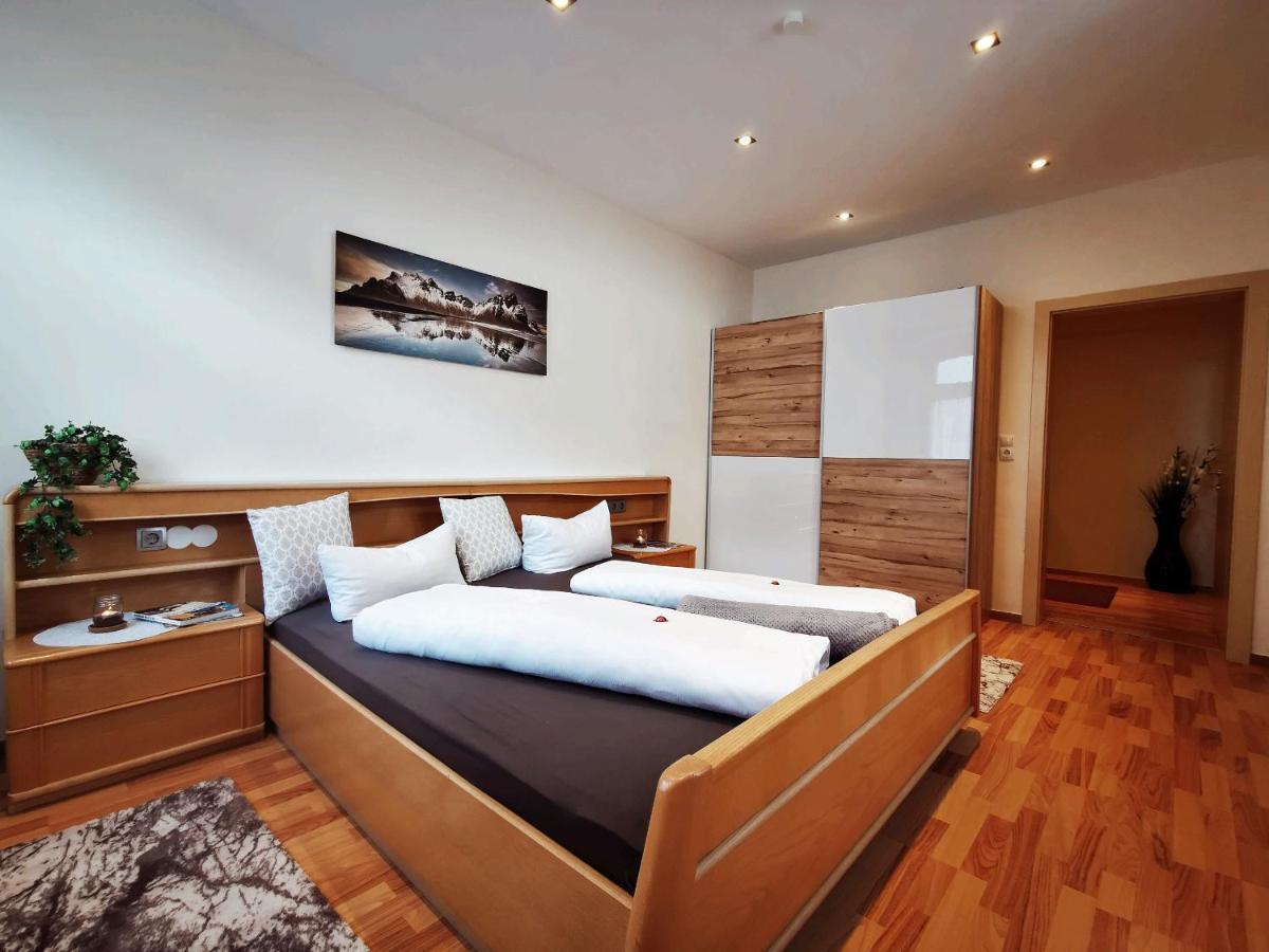 A Traumhafte Zirbenwohnung Пруц Екстериор снимка